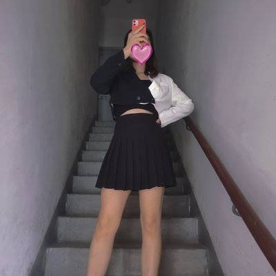黑白模特