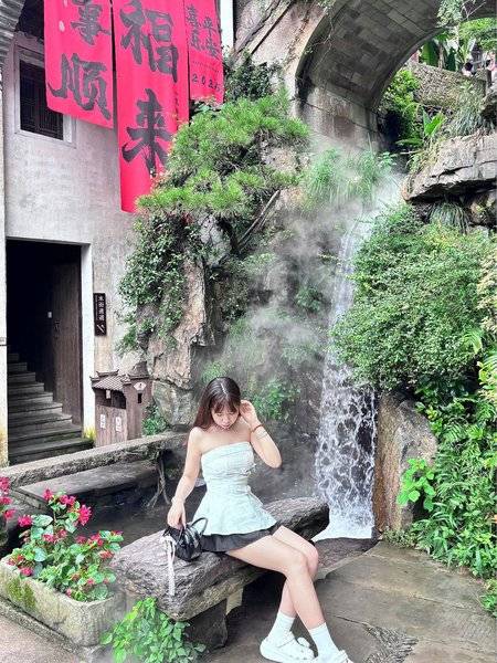 民国模特
