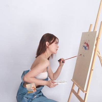 清新模特