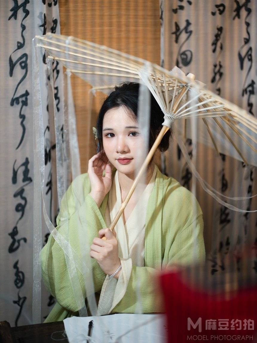 清新模特