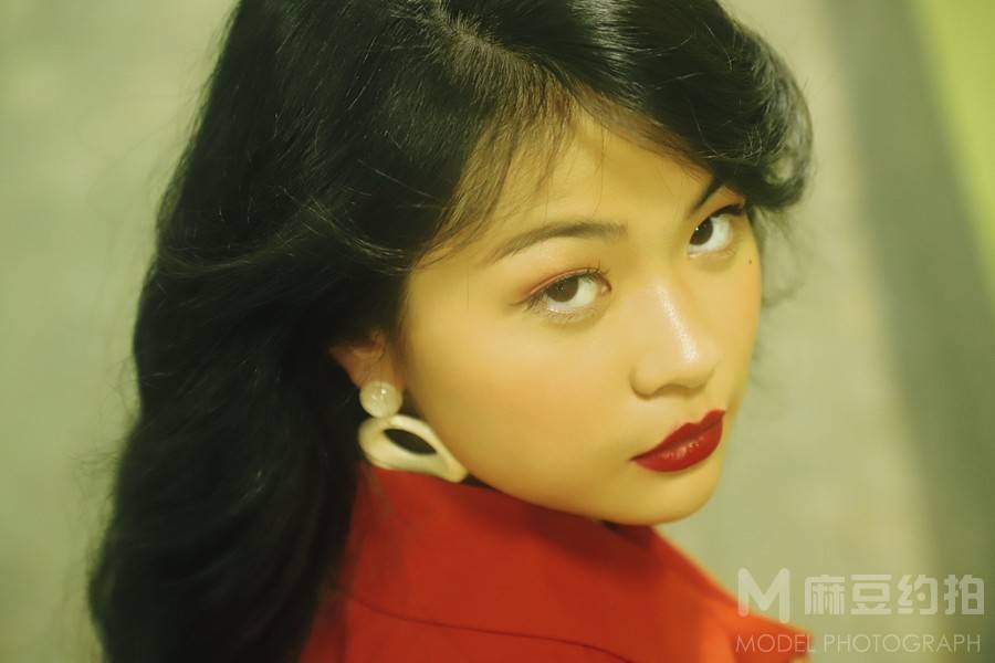 胶片模特