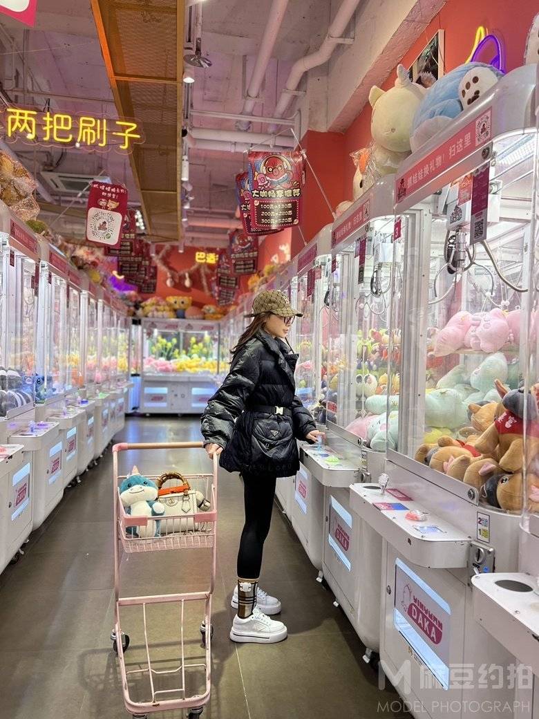 夜景模特