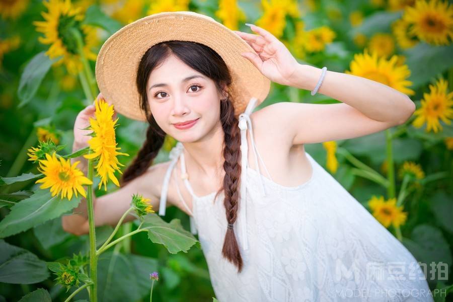 清新模特