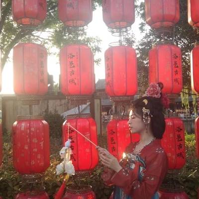 汉服模特