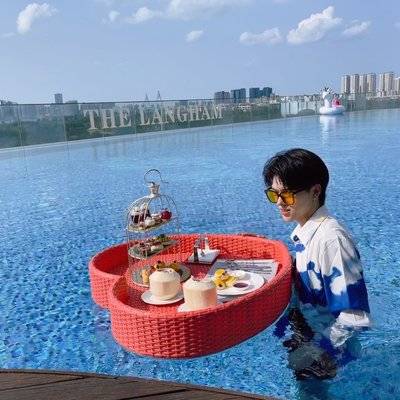 情侣模特