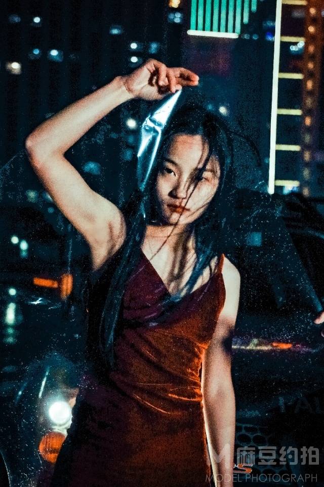 夜景模特