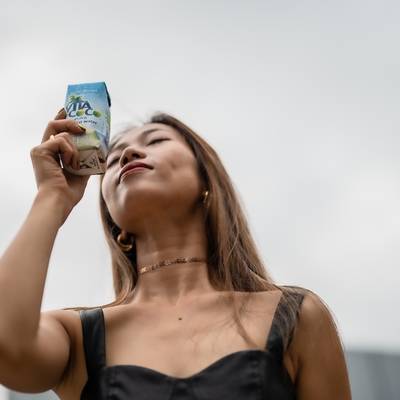 黑白模特