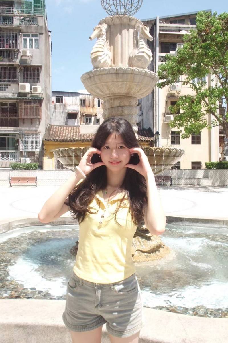 校园模特