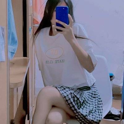 黑白模特