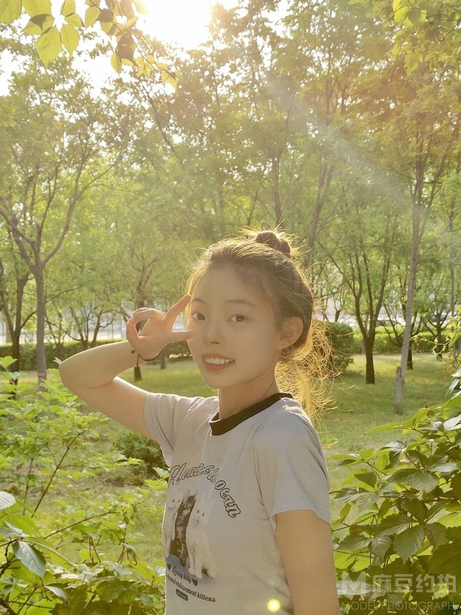 少女模特