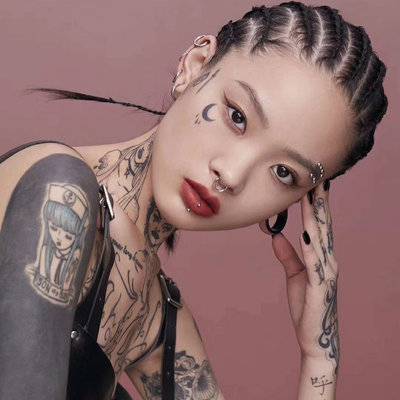 暗黑模特