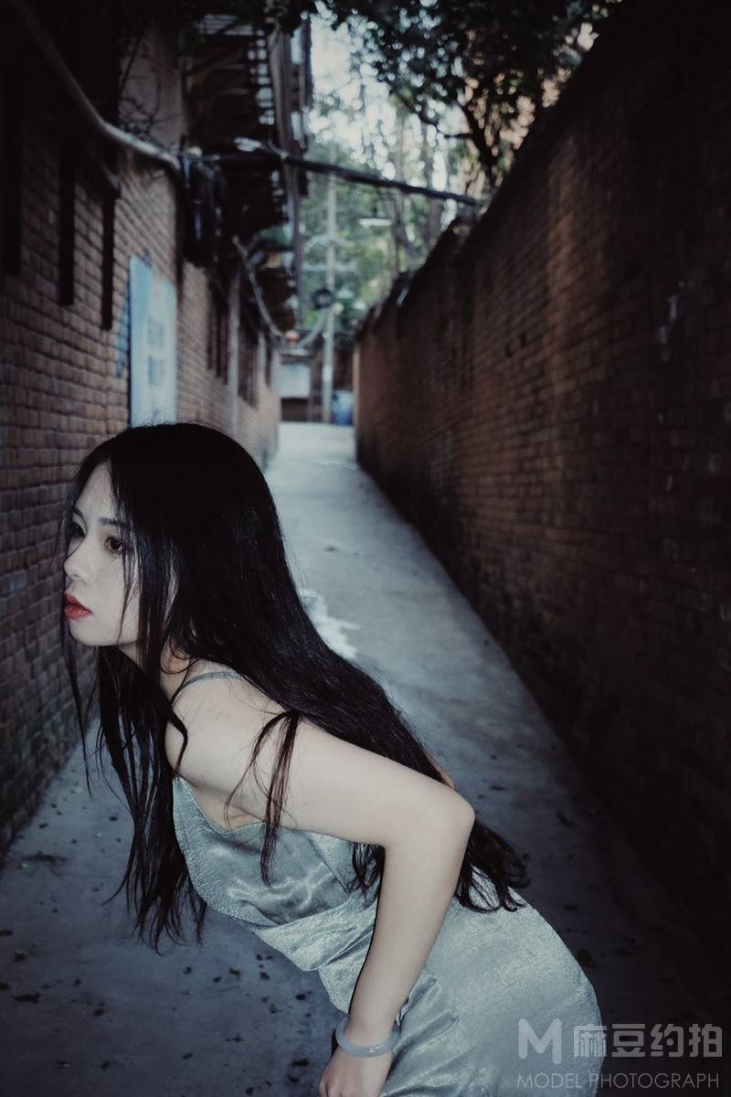 胶片模特
