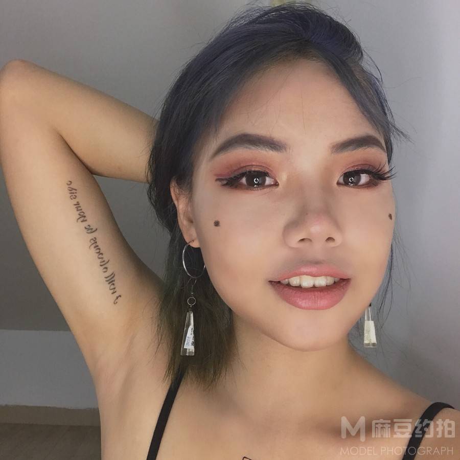 暗黑模特
