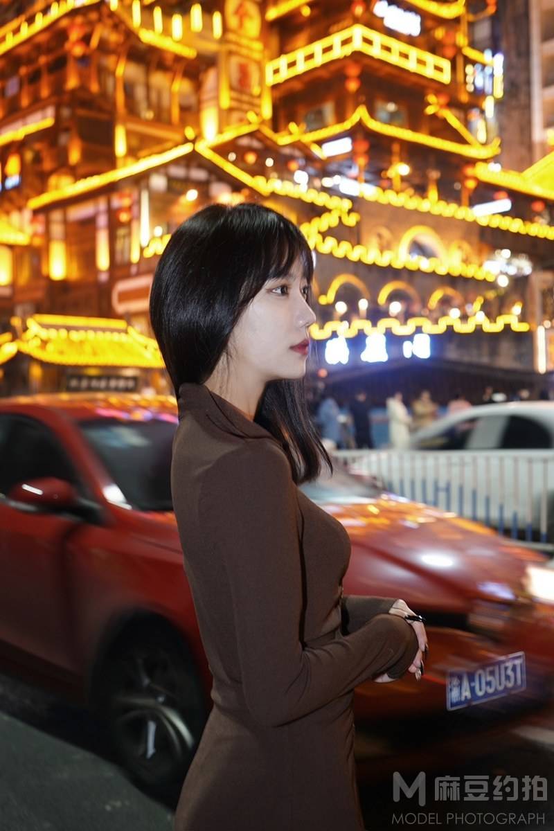 夜景模特