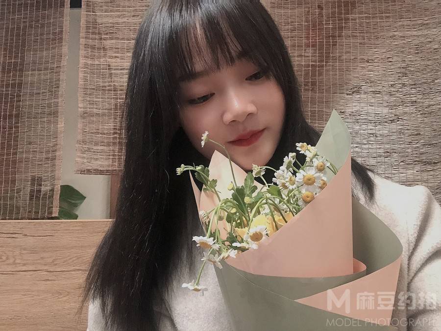黑白模特