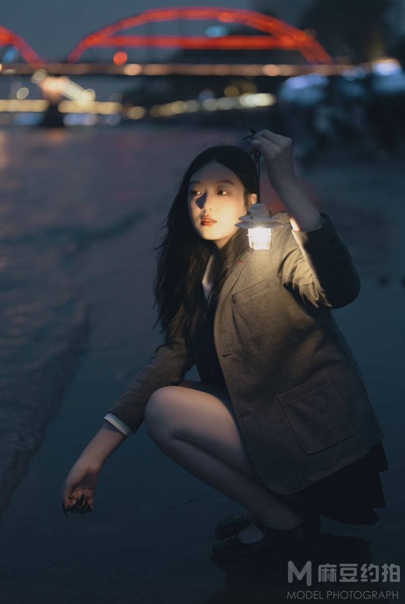 夜景模特