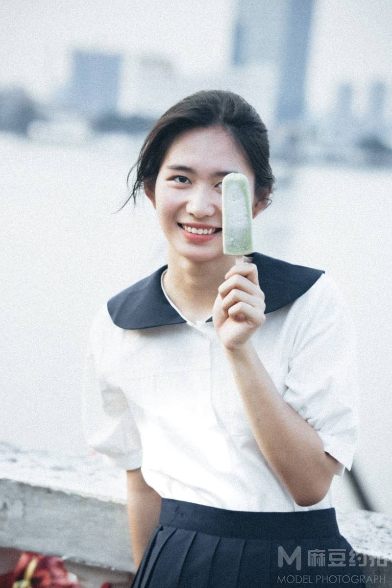 胶片模特