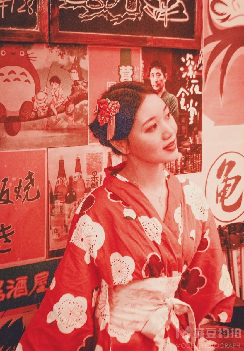 妆容模特