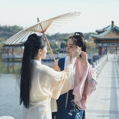 汉服模特