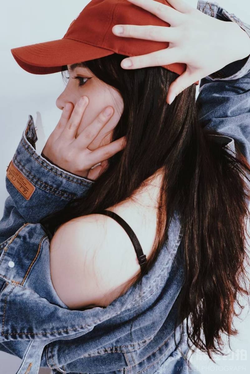 胶片模特