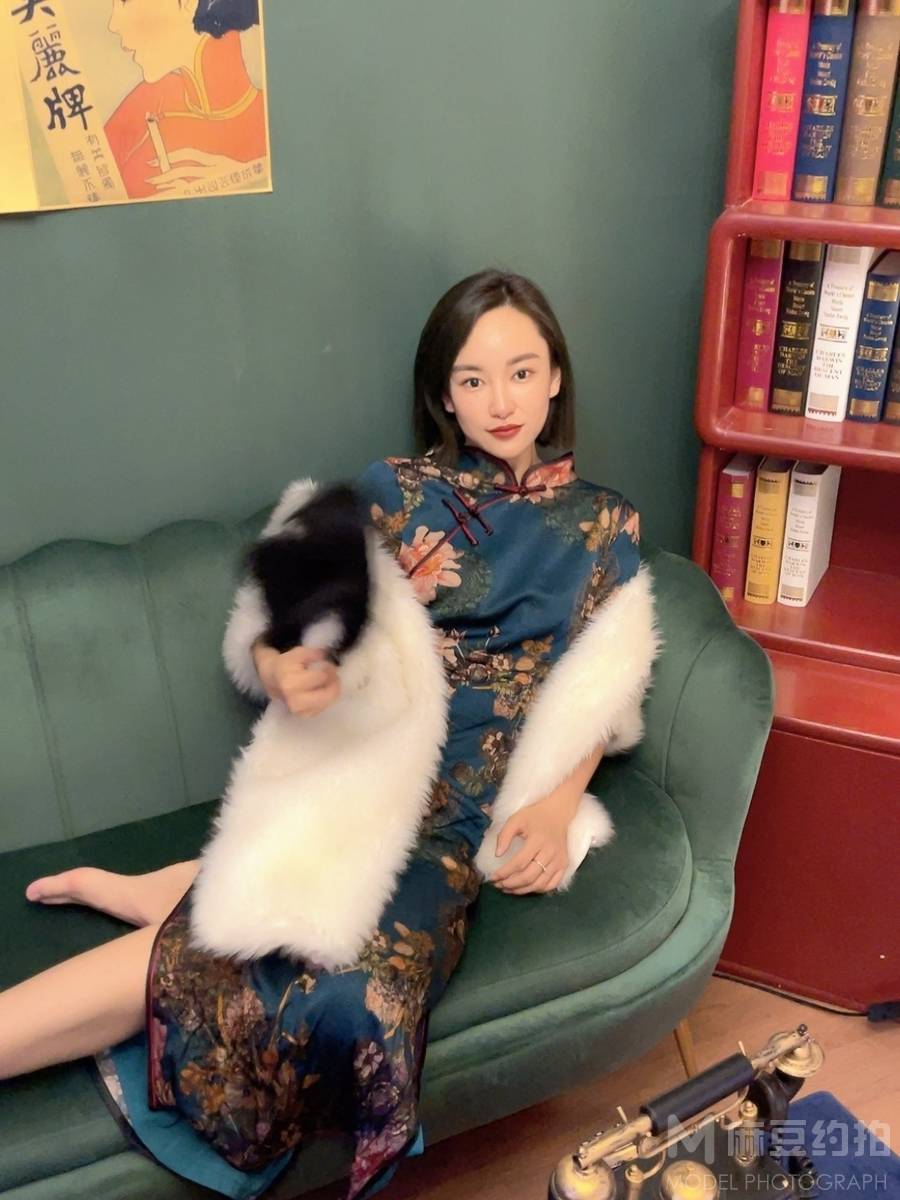 纪实模特