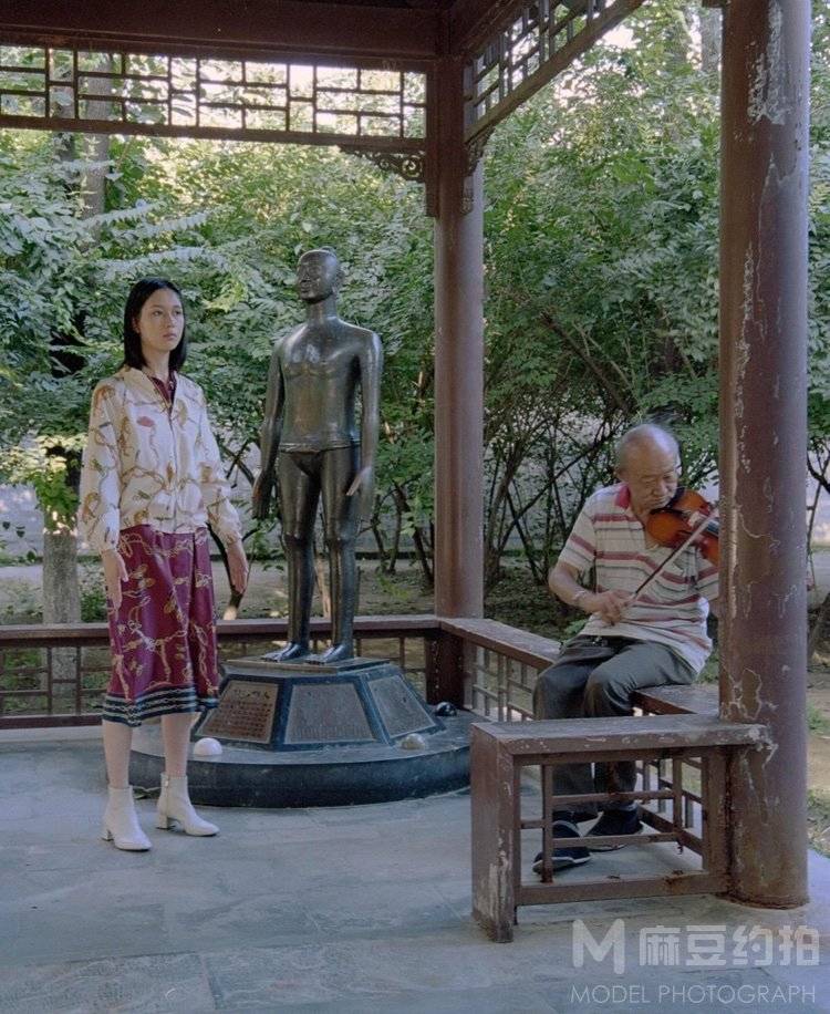 胶片模特