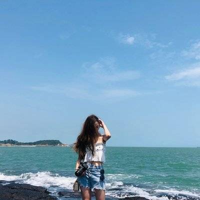 黑白模特