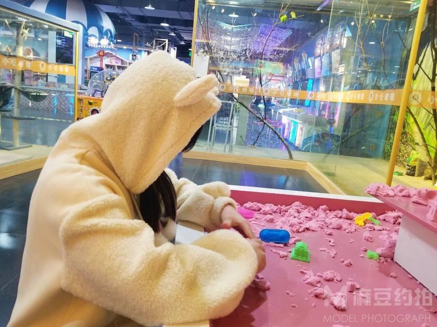 清新模特