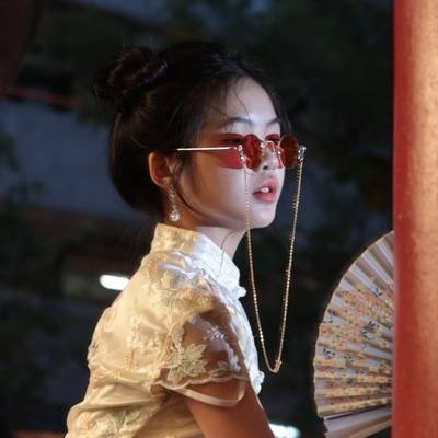 清新模特