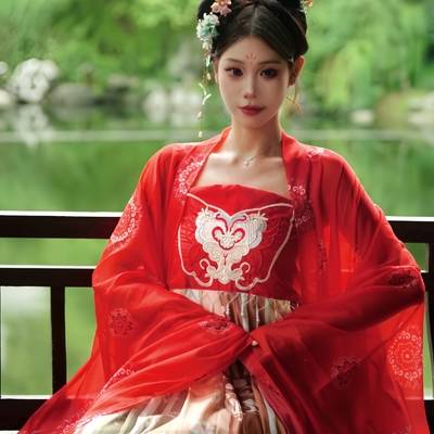 汉服模特