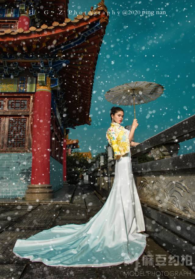 妆容模特