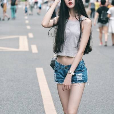 情绪模特