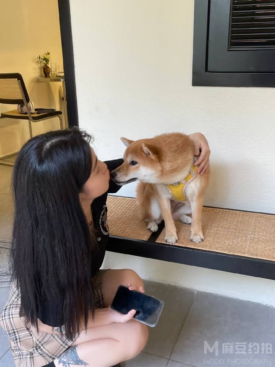纪实模特