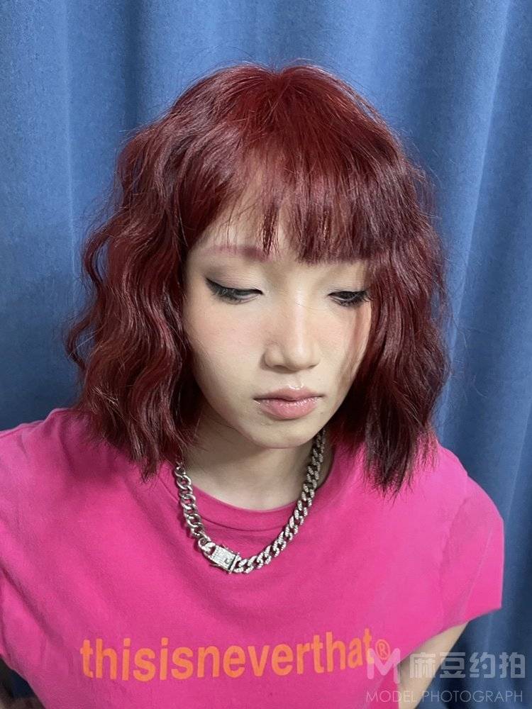 妆容模特