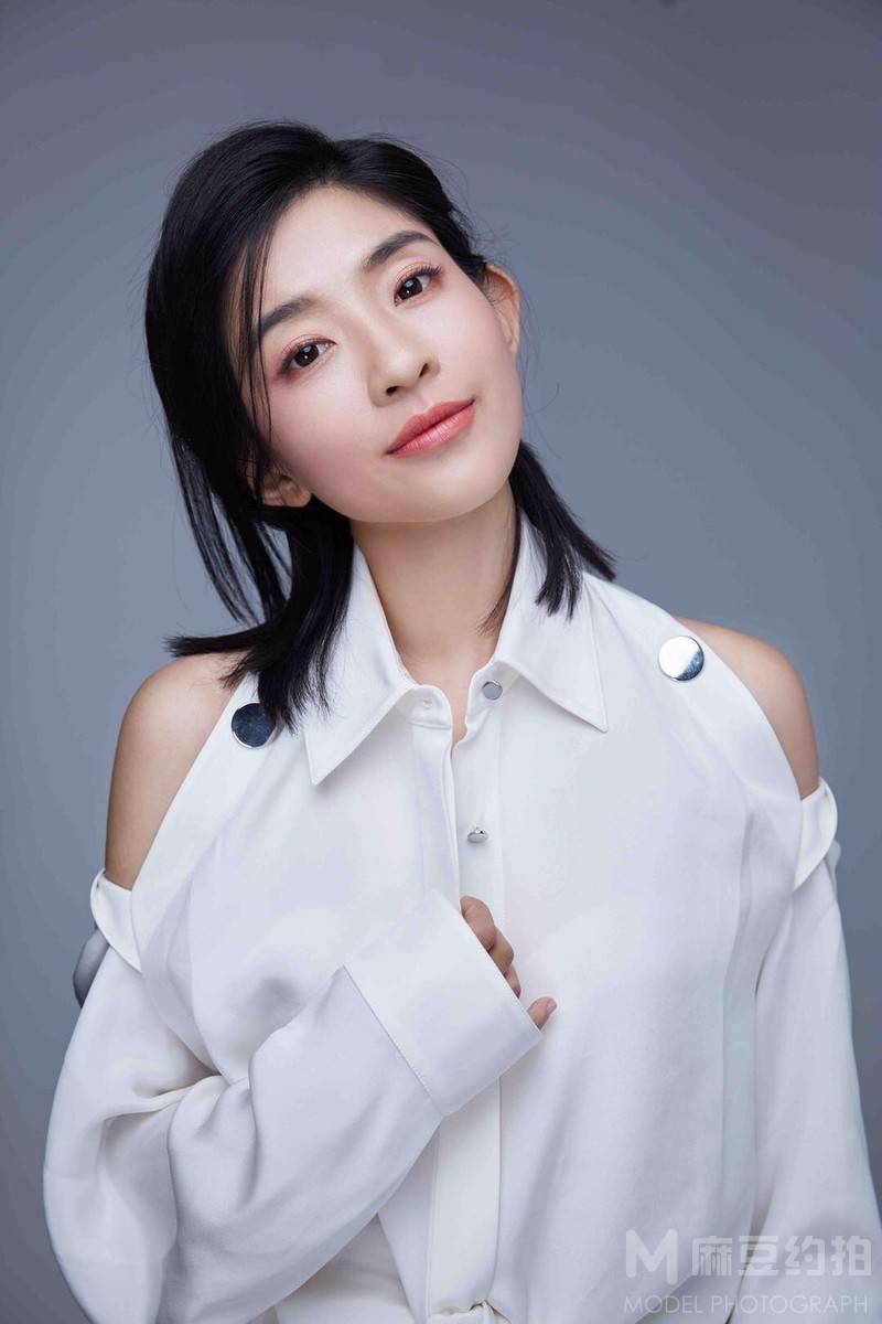 胶片模特