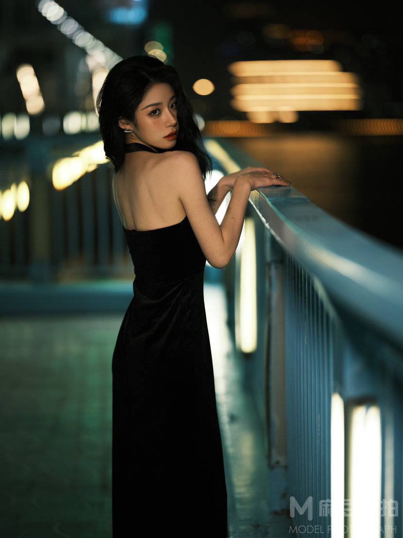 夜景模特