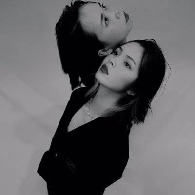 黑白模特