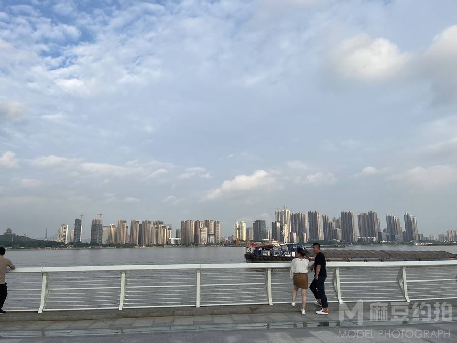 纪实模特