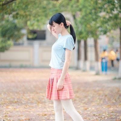校园模特