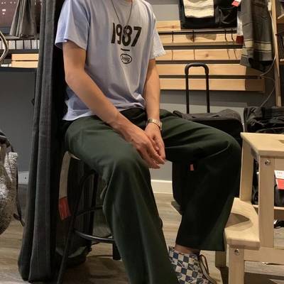 黑白模特