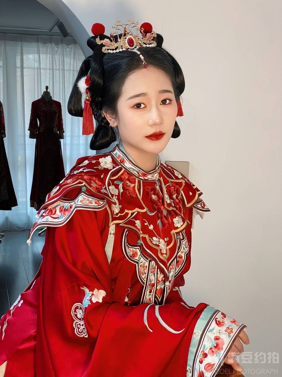 民国模特
