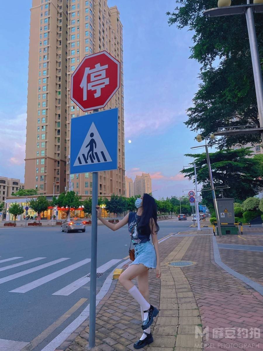 校园模特