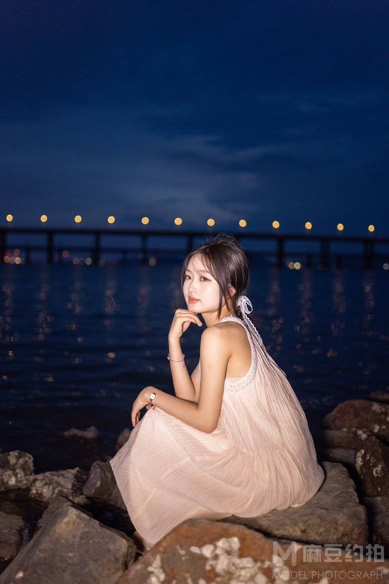夜景模特