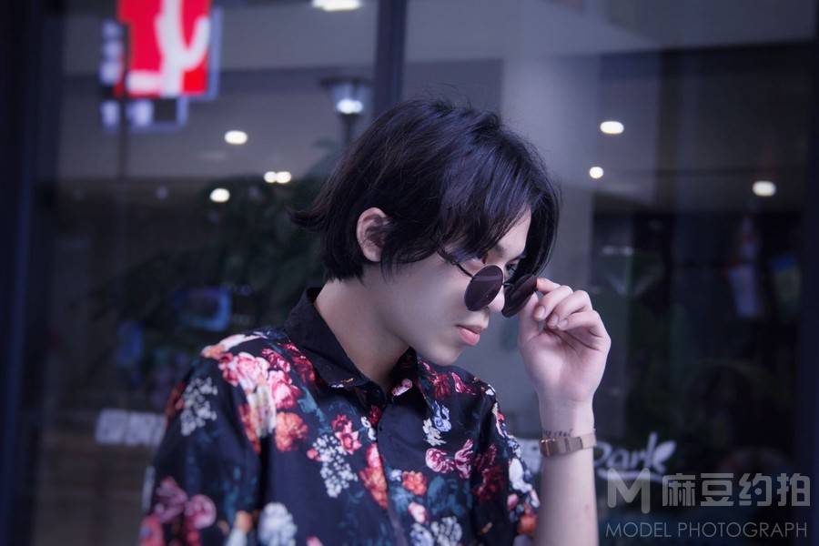 暗黑模特