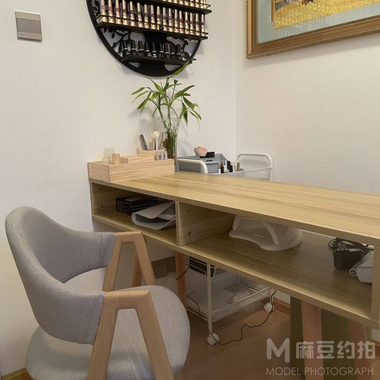 黑白模特