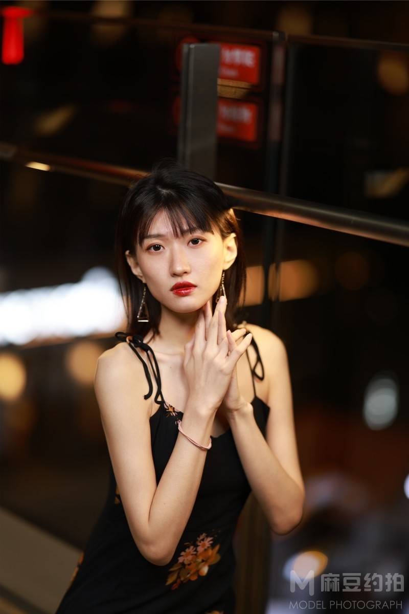 清新模特