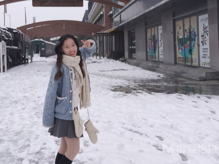 校园模特