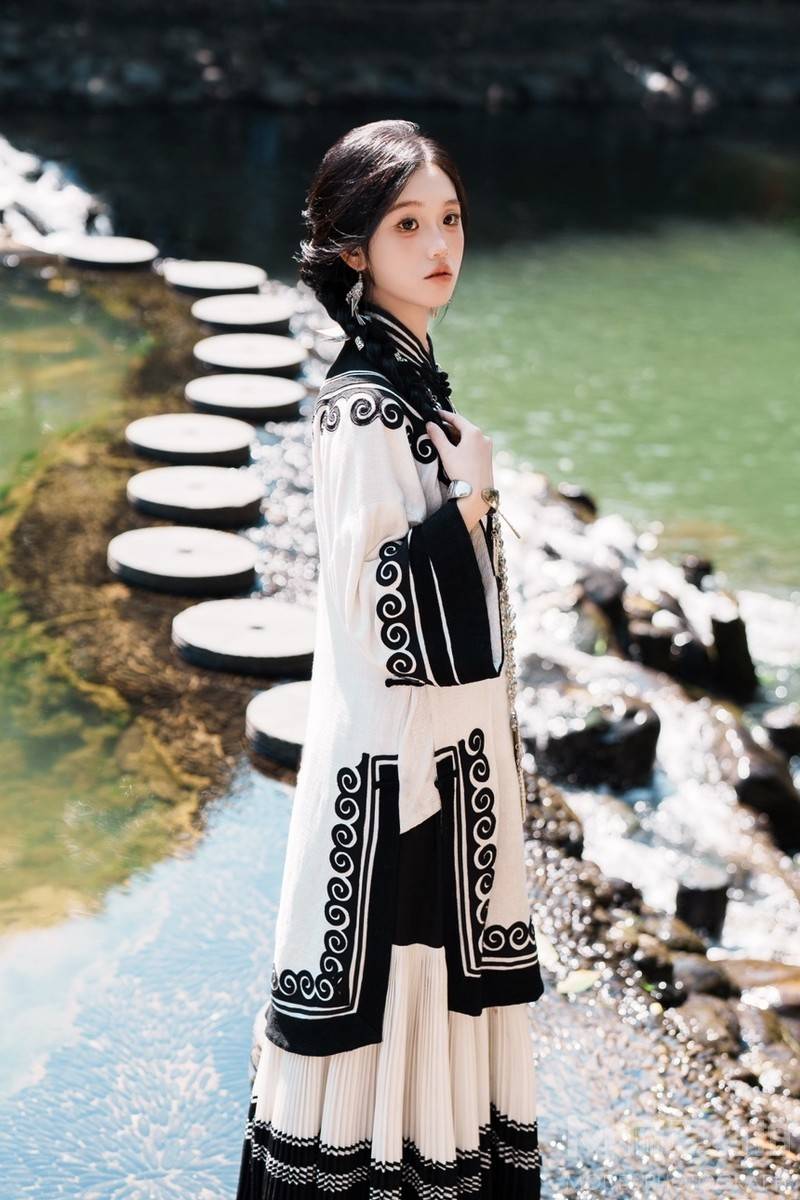 胶片模特