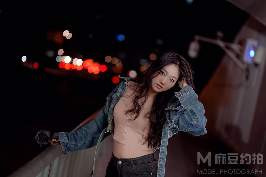 夜景模特