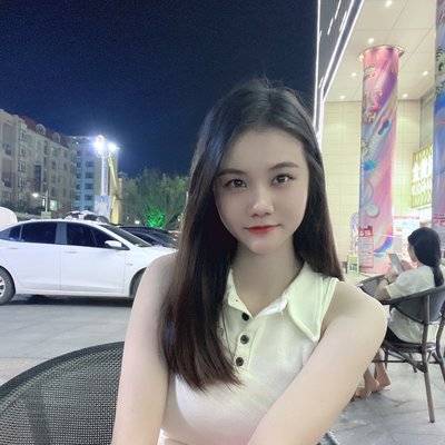 黑白模特